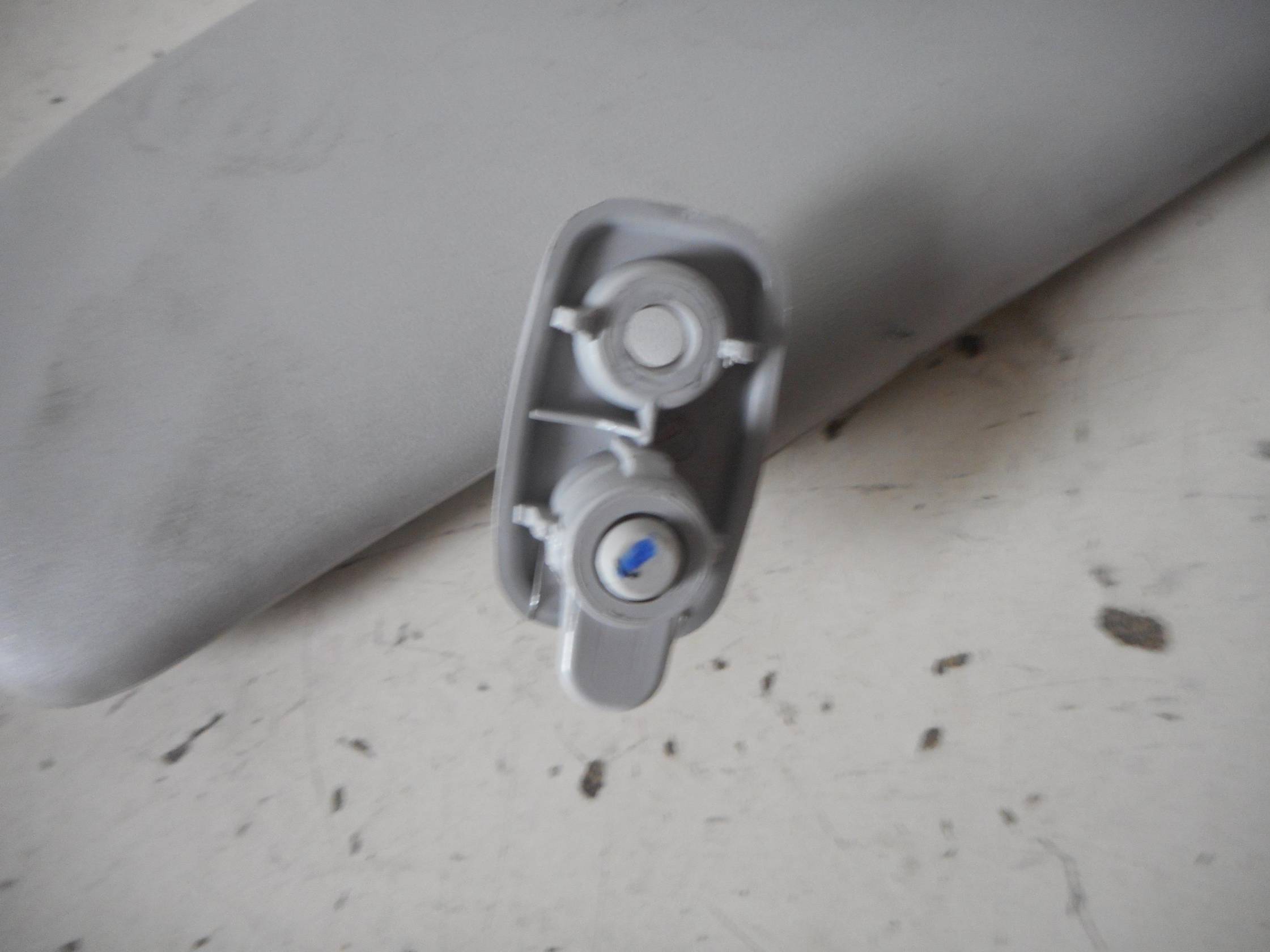 Aletta parasole parabrezza sx.